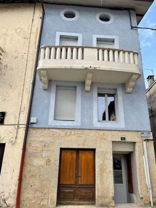Appartement Sur La Place De Poncin Ngoại thất bức ảnh